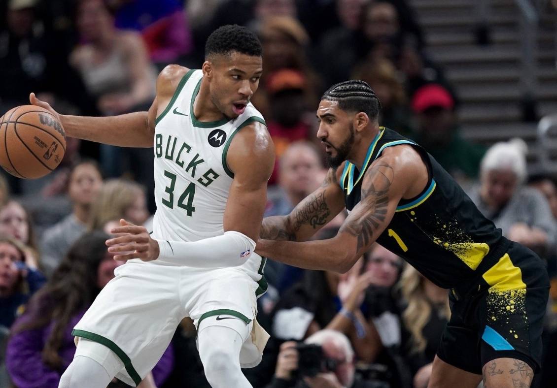 开云-字母哥重返赛场，败北首场状态出色，美国队观众沸腾！