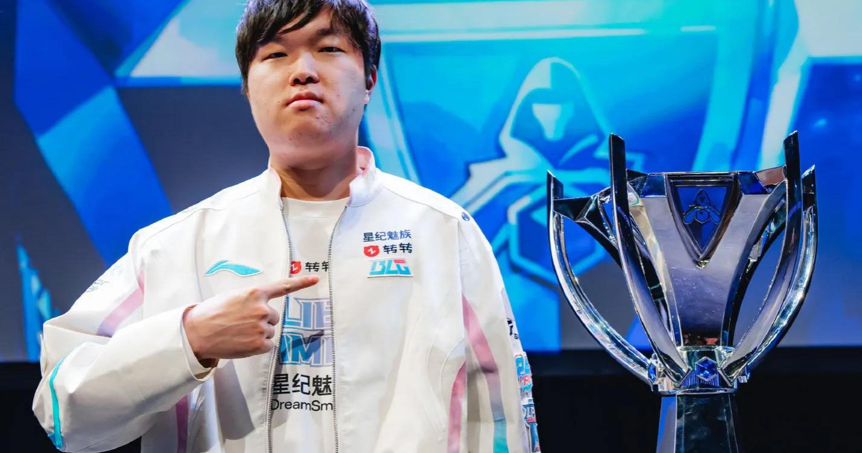 KAIYUN- 宣布决定还是宣读决定 