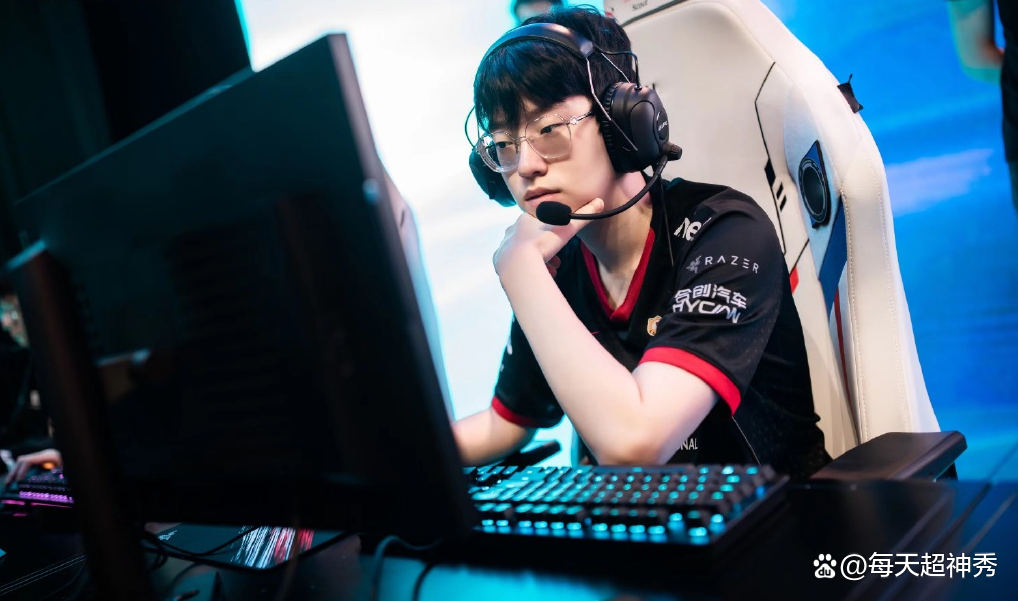 开云-Scout在塞尔维亚队比赛中关键助攻，高光表现引发热议！的简单介绍