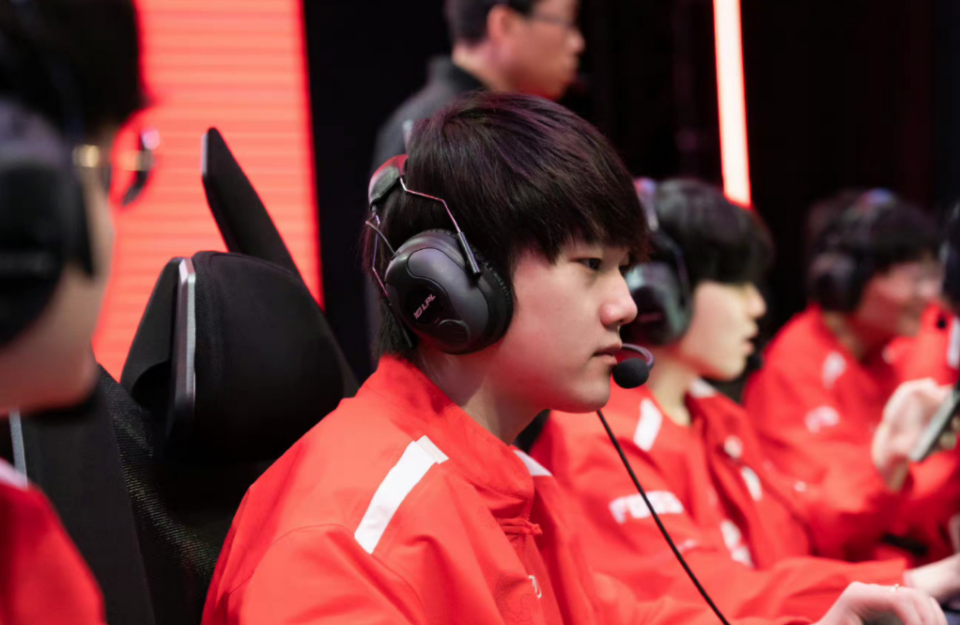 开云体育-JackeyLove爆冷击败老鹰，逆转引爆全场！的简单介绍